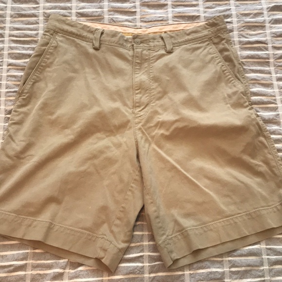 Tommy Bahama Other - Tommy Bahama khaki shorts, size 32